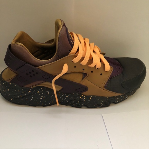 Nike Hurache Size 10.5 (Retail $150) Used - Picture 4 of 8